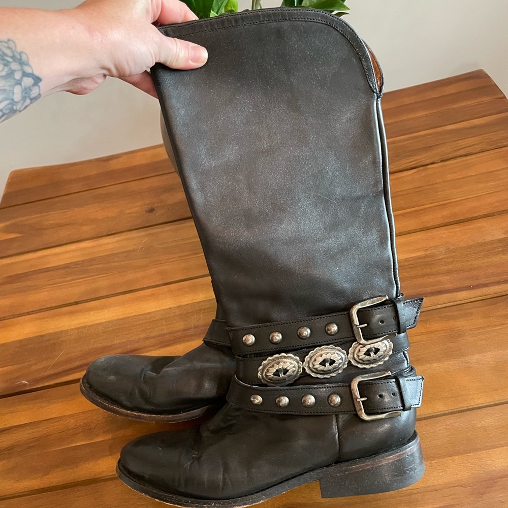 Black leather Matisse biker boot size 8